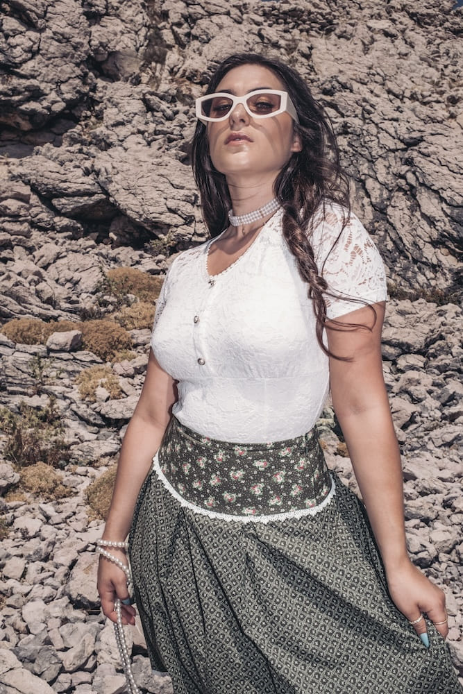 MODELL: APOLLONIA