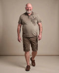 HANNES Herren-Hose Schlamm am Model in Bewegung – Hangowear