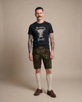 MONTY Herren-Shirt Schwarz am Model, Vorderansicht – Hangowear