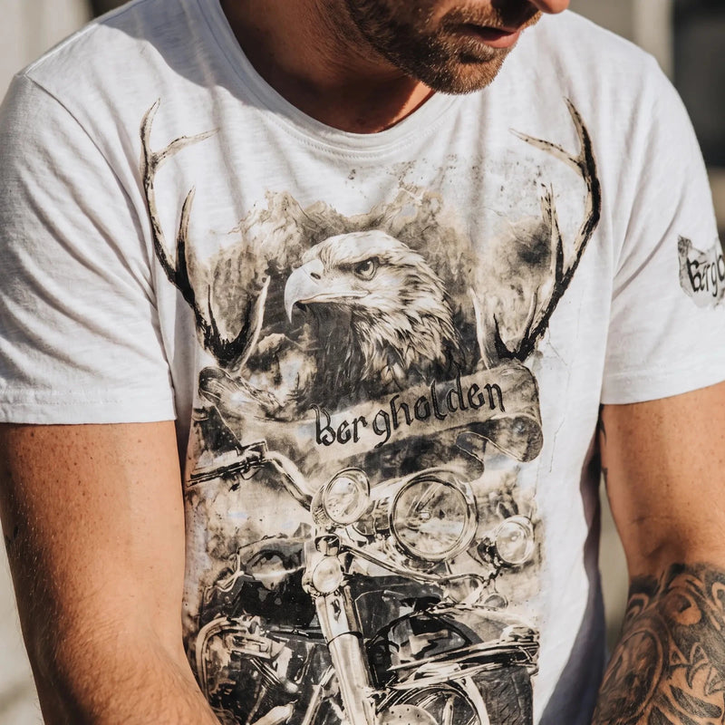 MORENO Herren-Shirt Weiß Druckdetail am Model – Hangowear