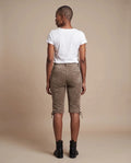 OVIDA BERMUDA Damen-Hose Schlamm am Model, Rückansicht – Hangowear