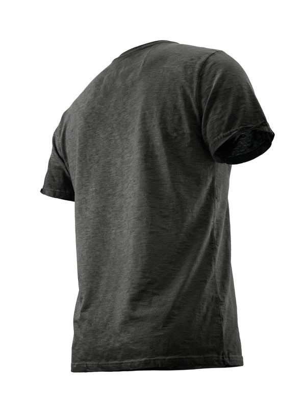 MODELL: BURGHARD