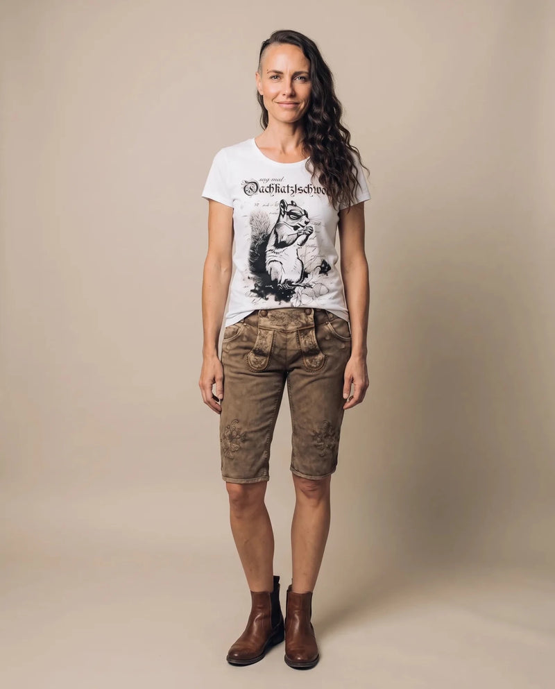 DORLE Damen-Shirt Weiß am Model, Vorderansicht – Hangowear