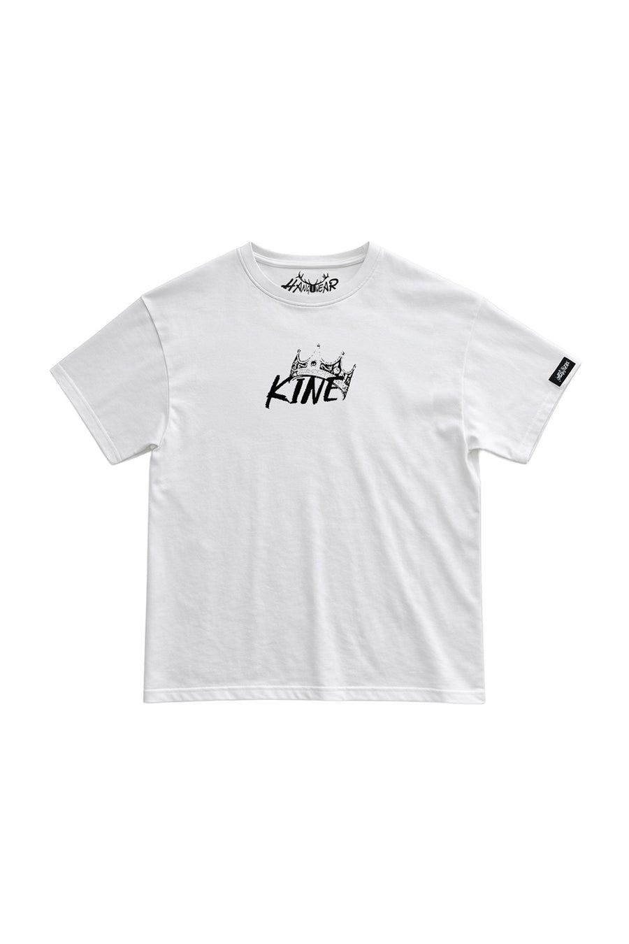 MODELL: KINE WHITE