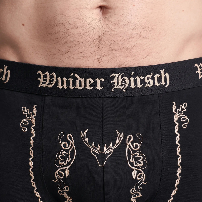 KIRK Herren-Wäsche Schwarz Detailansicht am Model – Hangowear