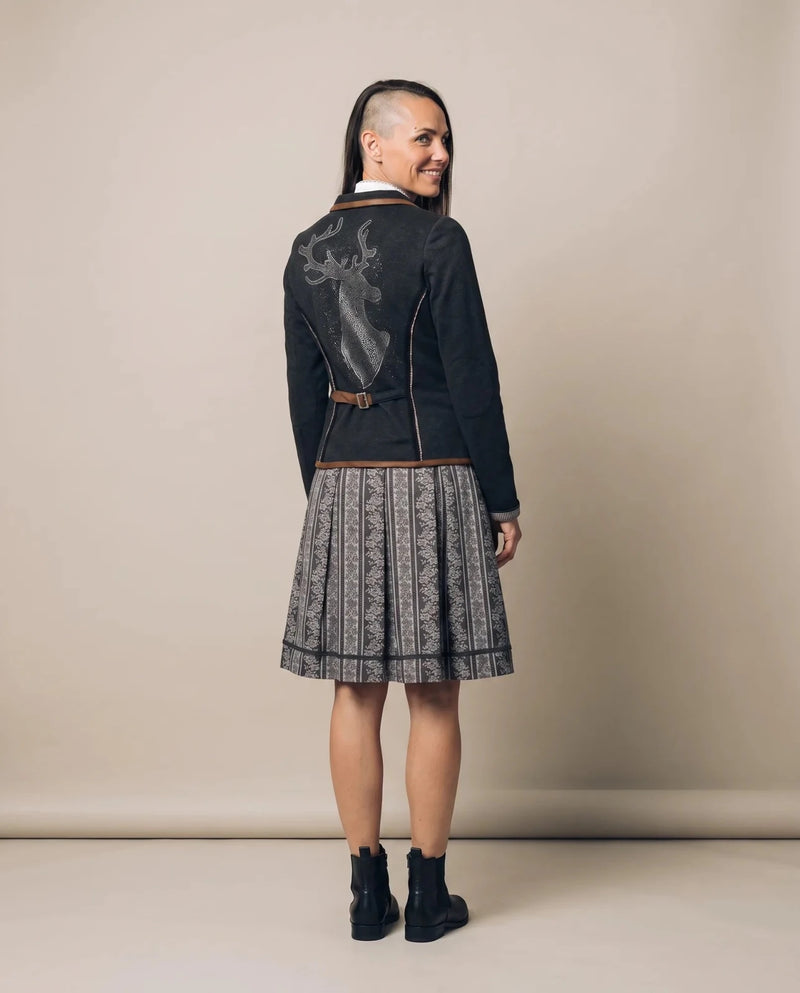 LARA Damen-Jacke Anthrazit am Model, Rückansicht – Hangowear