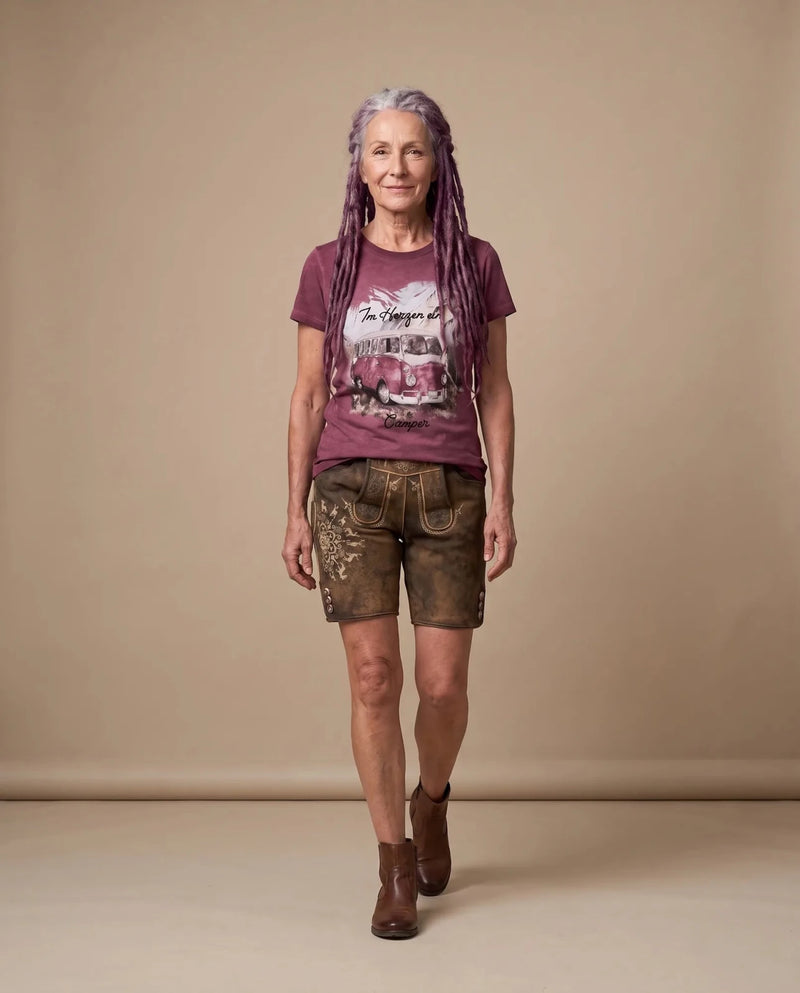 MILLA ROT Damen-Shirt Weinrot am Model in Bewegung – Hangowear