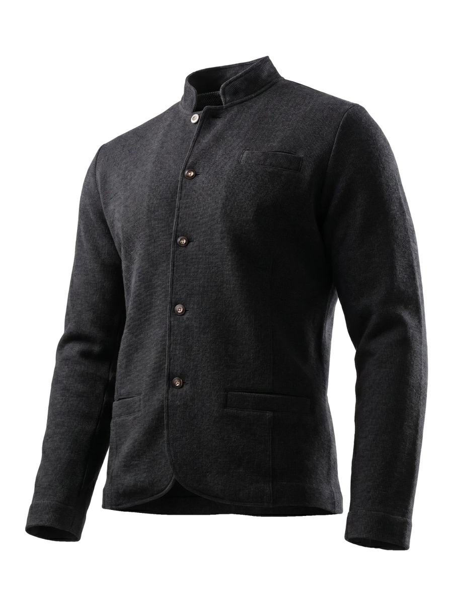 MODELL: QUENTINO GRAU